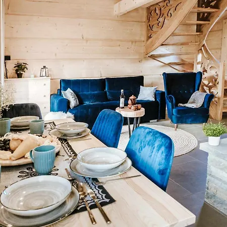 Chalpy Pod Ostryszem Feriehus