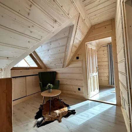 Holiday home Chalpy Pod Ostryszem *